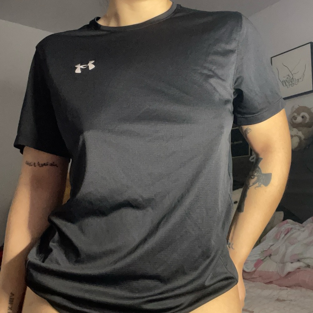 Under Armour Black T-Shirt